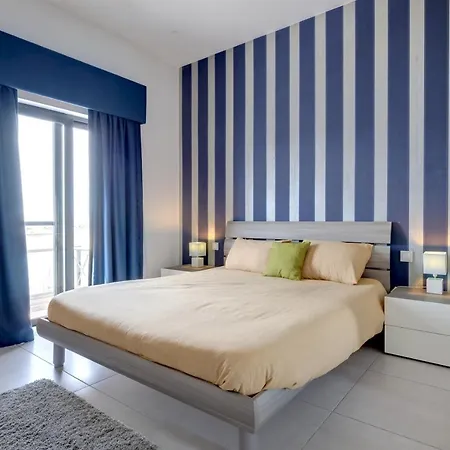 Seaview Apartment Top Location In Sliema Exterior photo