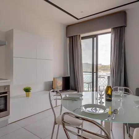 Seaview Apartment Top Location In Sliema Exterior photo